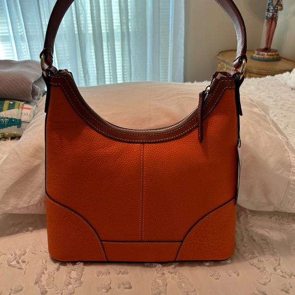 Dooney & Bourke shoulder bag - Picture 2 of 5